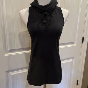 Calia BY CARRIE UNDERWOOD SLEEVELESS HOODIE SIZE XSMALL BLACK